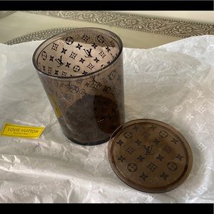 Rare Louis Vuitton black round stationary jar